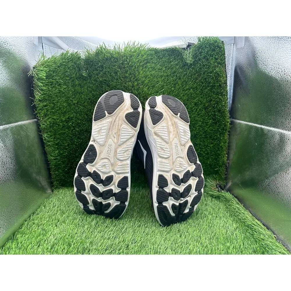 Hoka One One hoka one